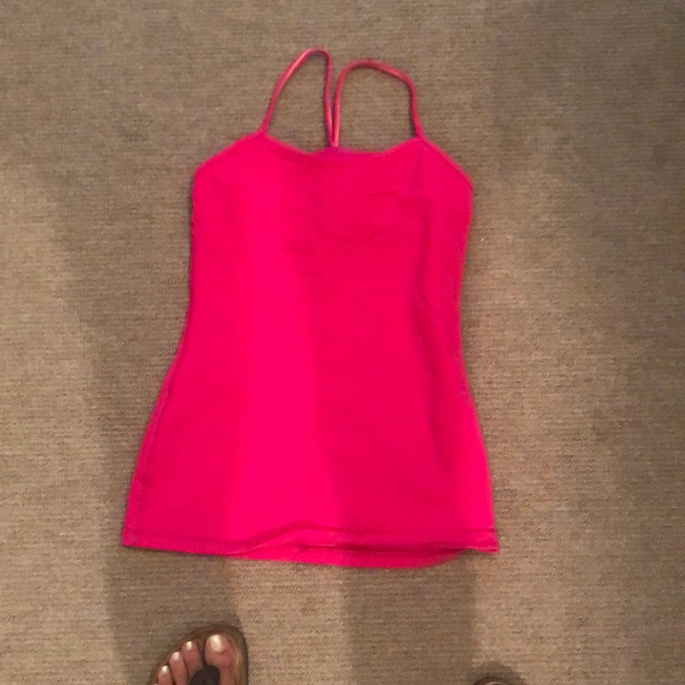 Lulu workout top